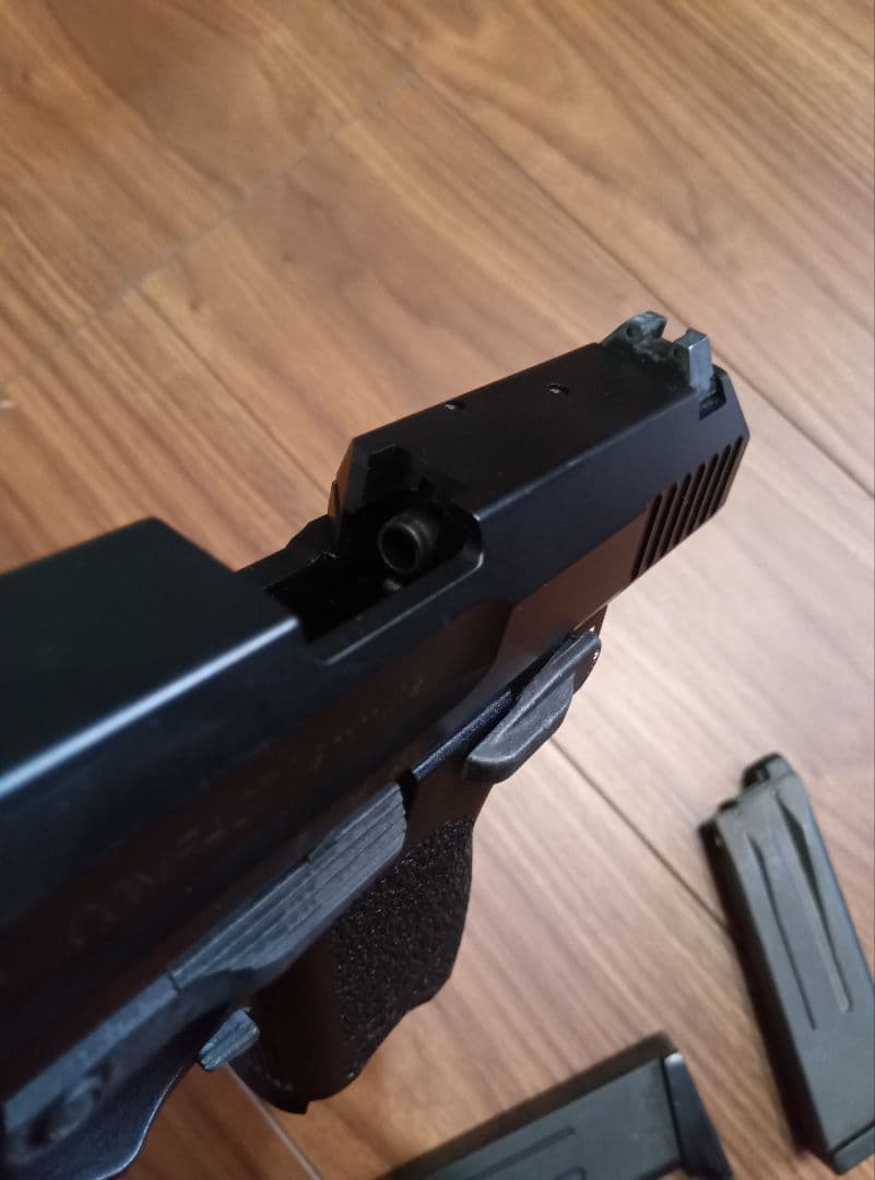 KSC USP コンパクト　　ガスブローバックハンドガン　システム7 初期型