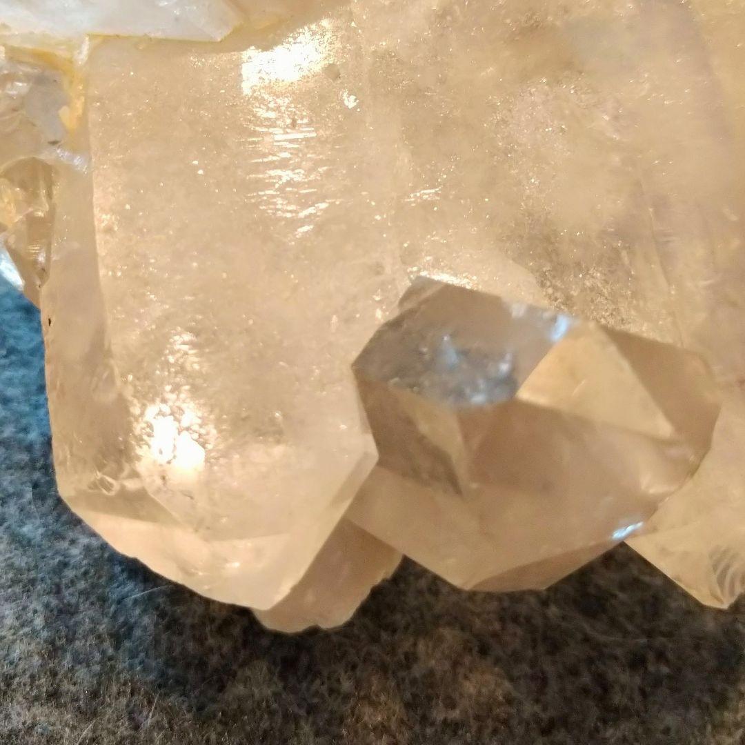 水晶④ ブラジル産 クラスター 772g 原石