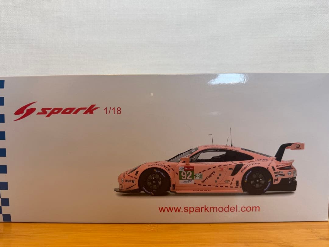 【MINICHAMPS】1/18 Porsche 911 RSR #92