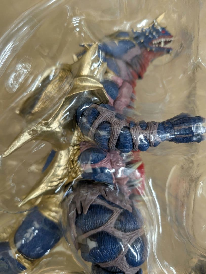 SHフィギュア。キングオブモンス。