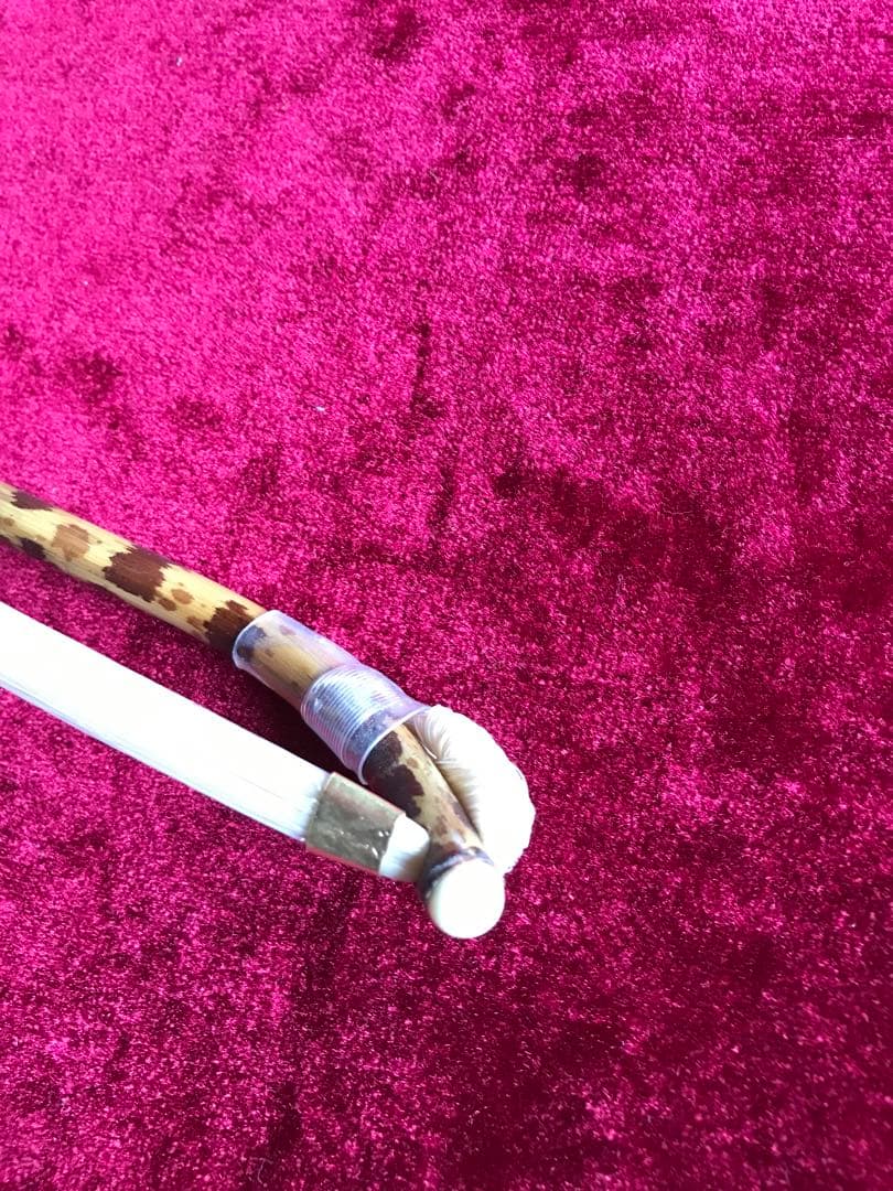 特価・二胡弓★ 湘妃竹★産地直輸入★演奏級・上級者用★純100%白馬尾毛