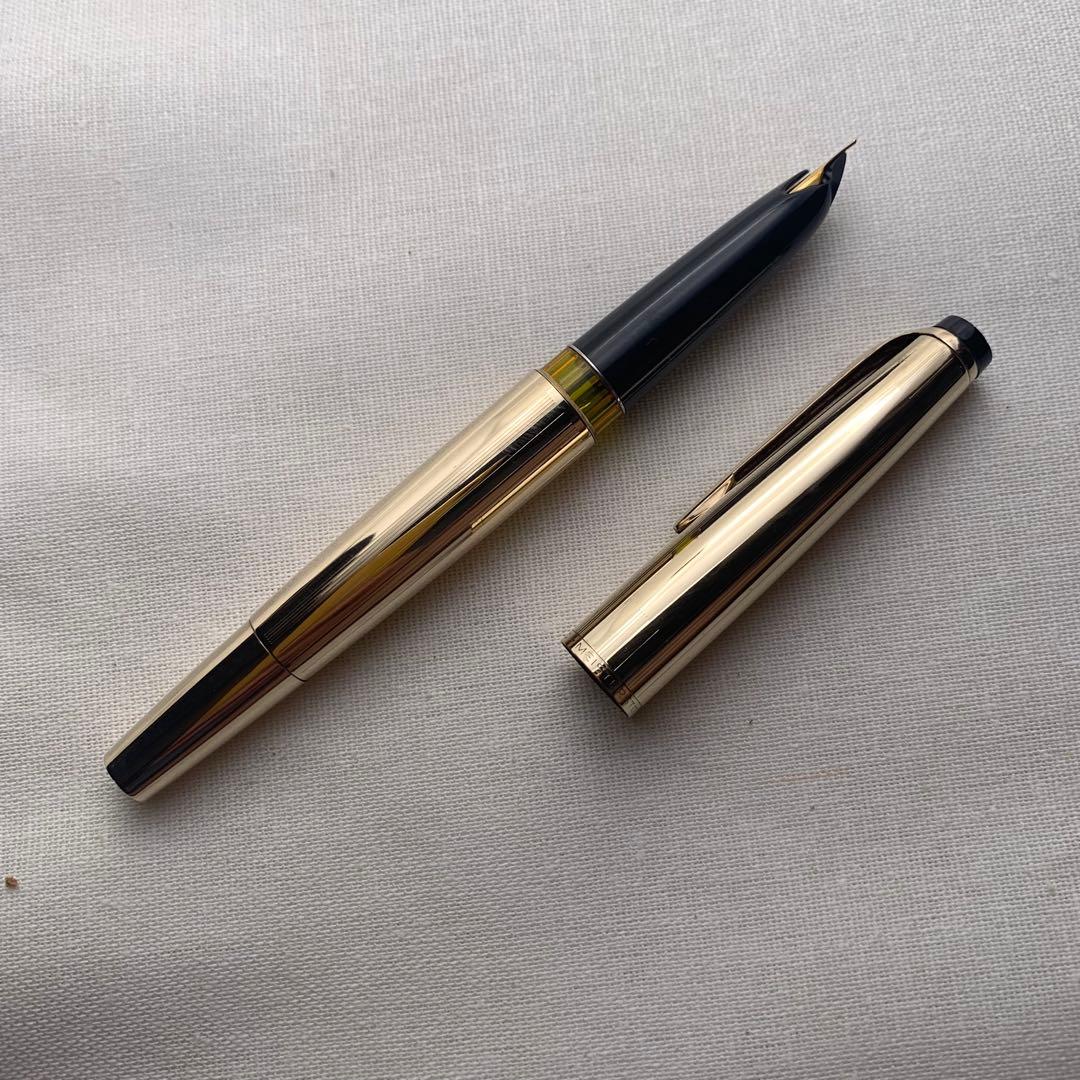 【良品】モンブラン　マイスターシュテュック　no.82 18C 2桁シリーズ