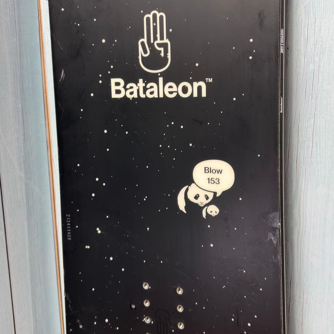 美品 BATALEON バタレオン BLOW 153cm スノボー ボード