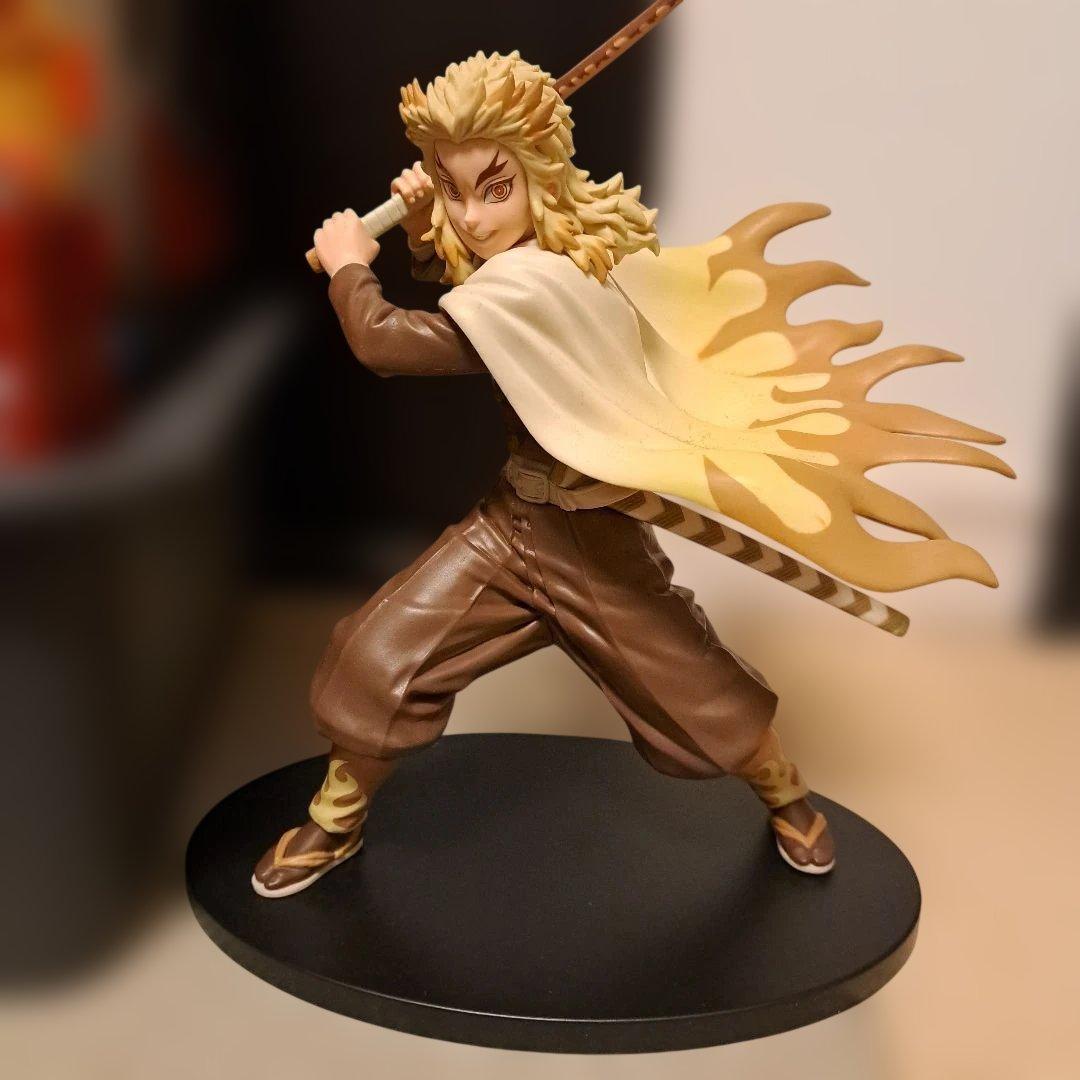 鬼滅の刃 煉獄杏寿郎 フィギュア グッズ