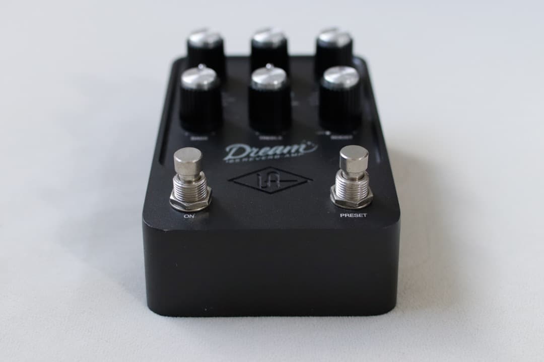 ギター UNIVERSAL AUDIO UAFX DREAM 65