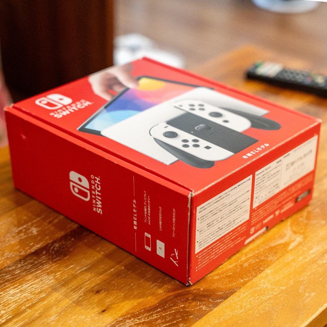 Nintendo Switch（有機ELモデル）