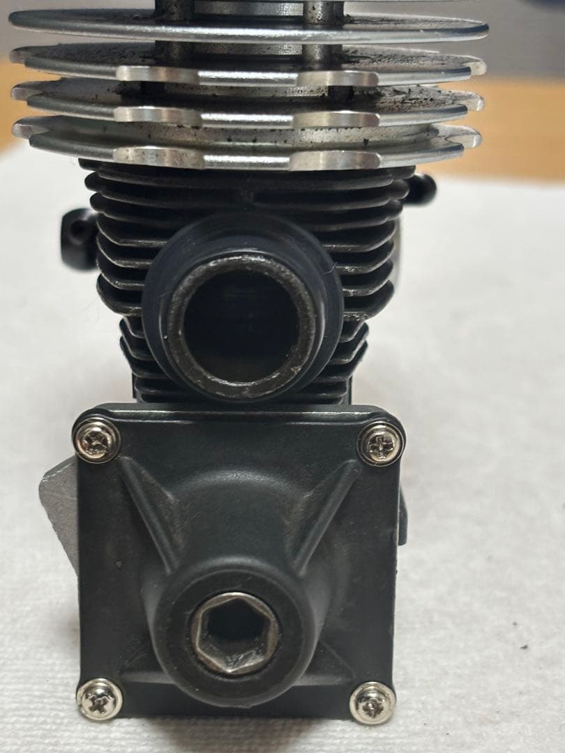 ロッシ 1/8 LOSI LST Mach 427 ラジコン エンジン