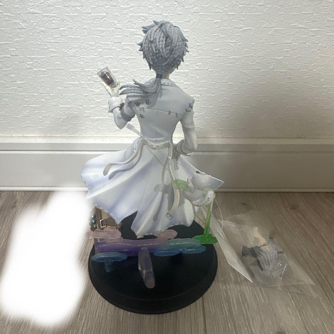 ガット フィギュア 第五人格 納棺師