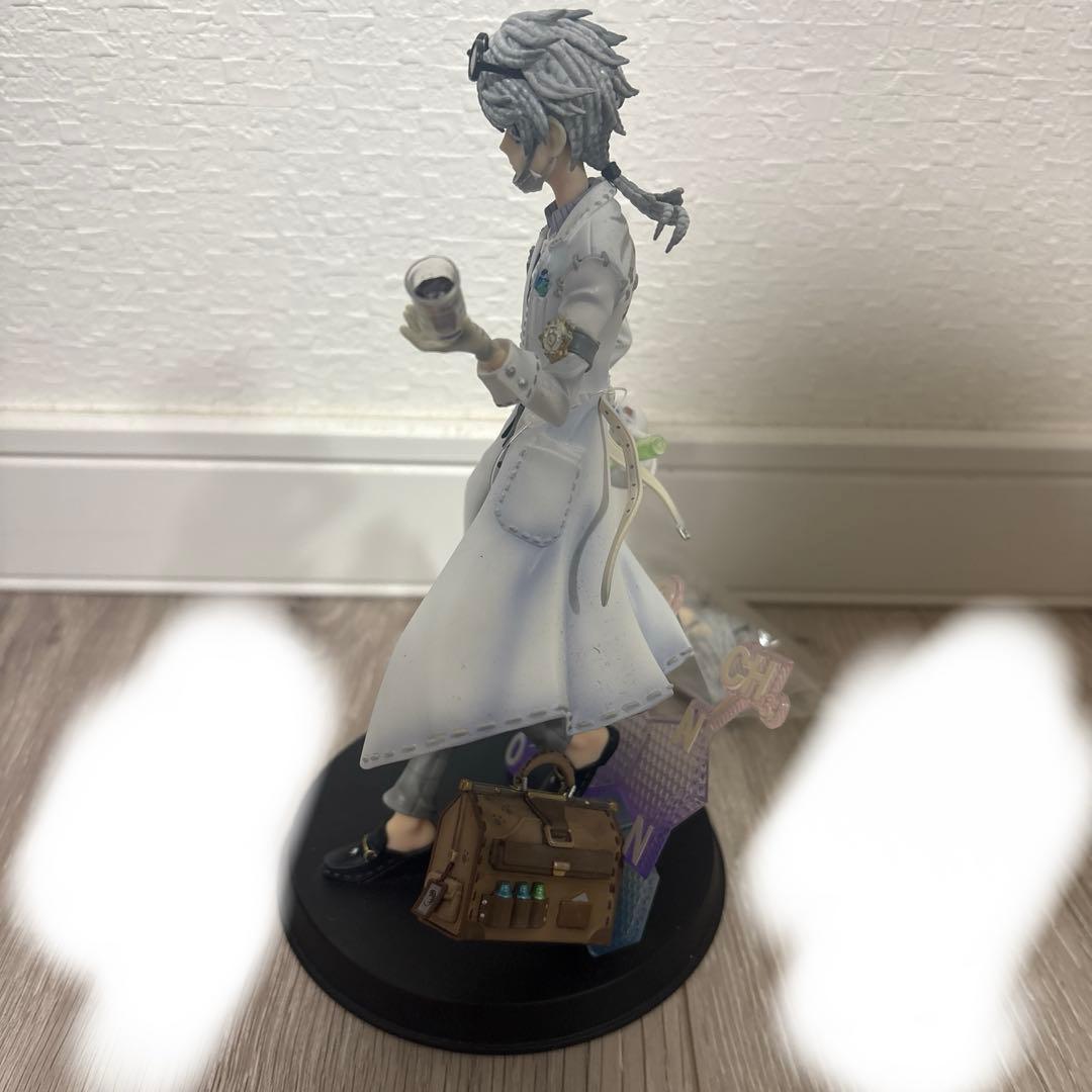 ガット フィギュア 第五人格 納棺師
