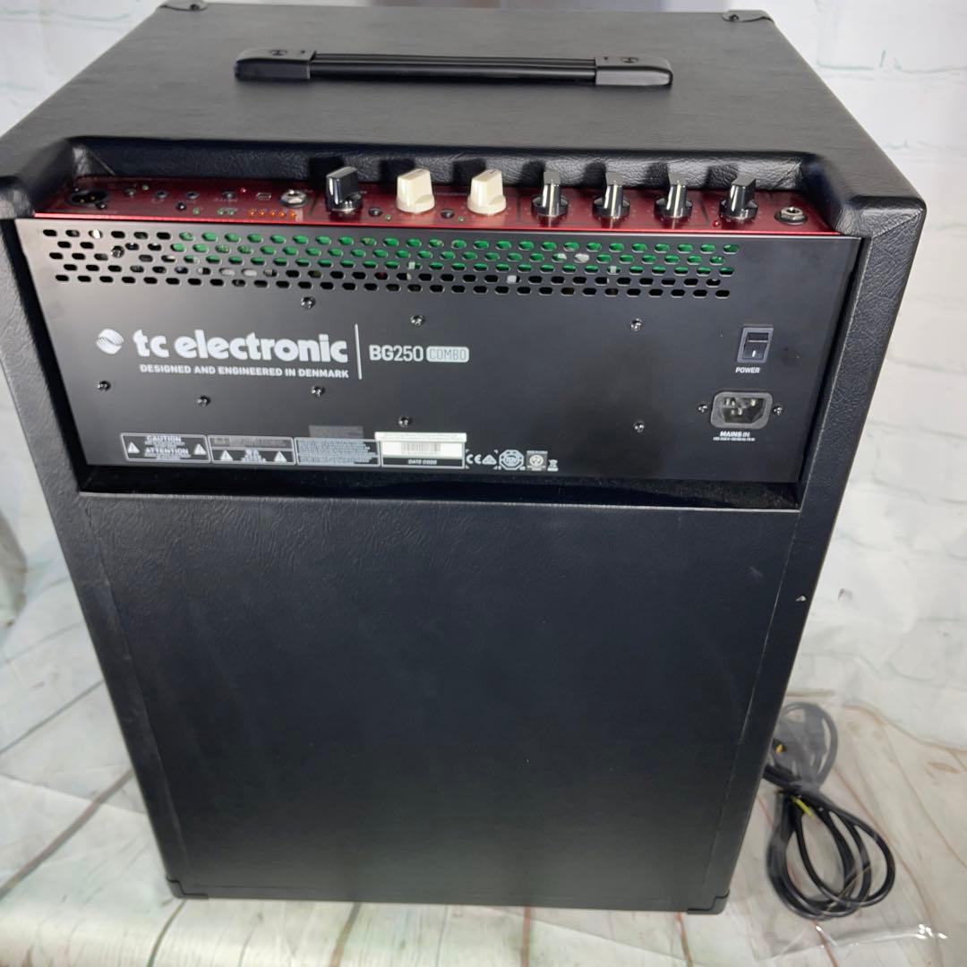 tc electronic BG250 ベースアンプ　コンボ