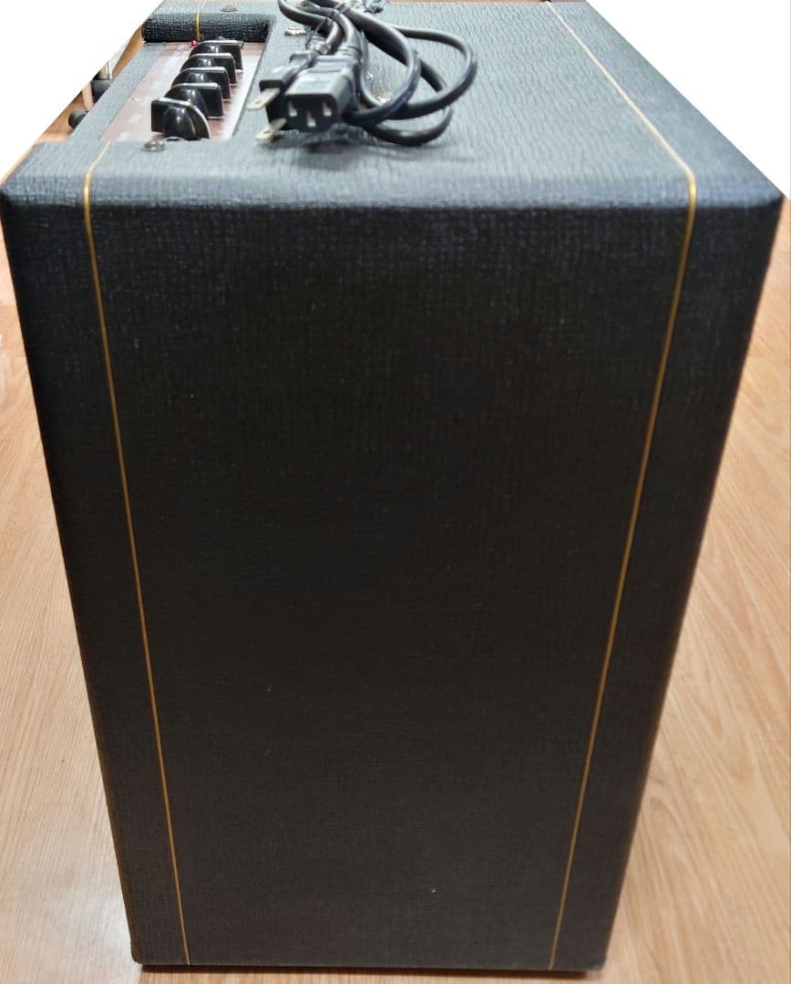 ■■VOX　T-25　ベース用アンプ