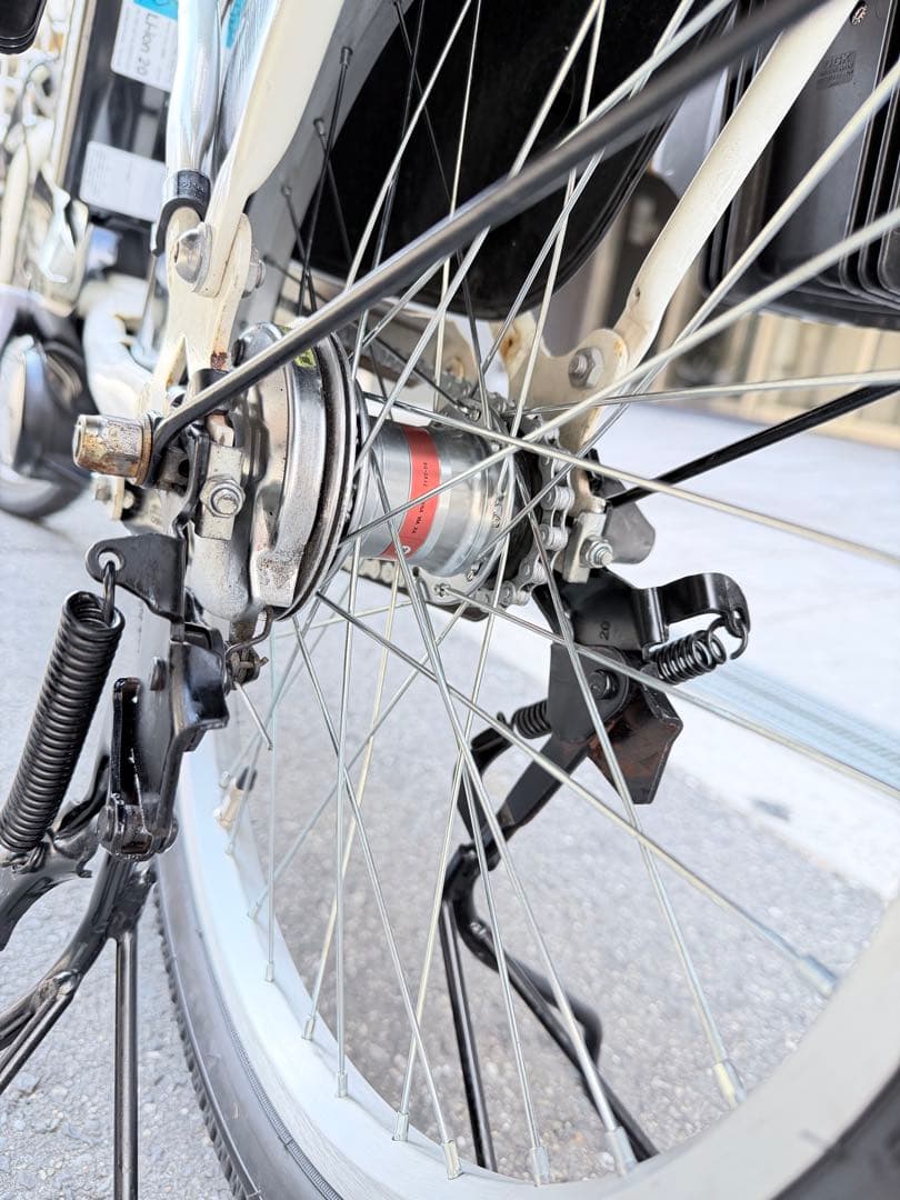 子供乗せ　ブリヂストン　BIKKE 電動アシスト自転車 チャイルドシート付き