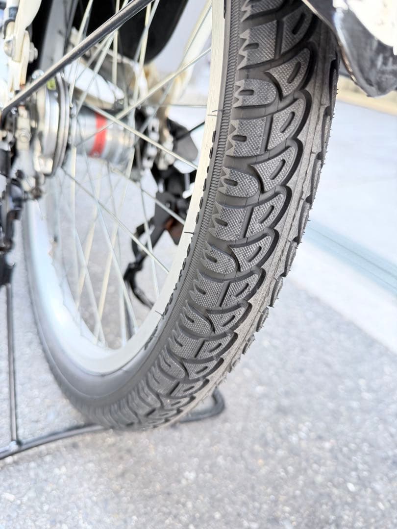 子供乗せ　ブリヂストン　BIKKE 電動アシスト自転車 チャイルドシート付き