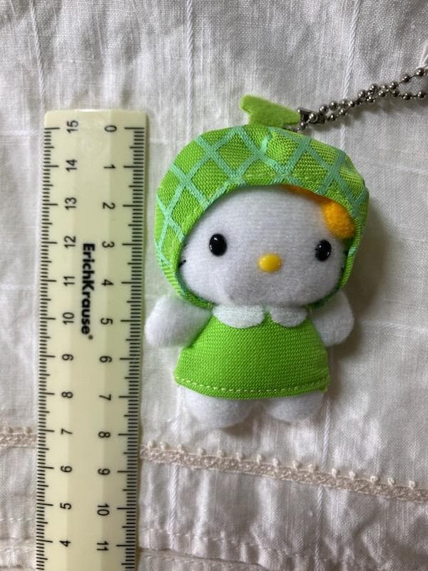 h*K様 【タグ付き・美品】サンリオハローキティ メロン帽子キーホルダー2004