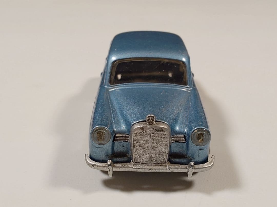 ミニカー TEKNO NO.723 MERCEDES - BENZ 190