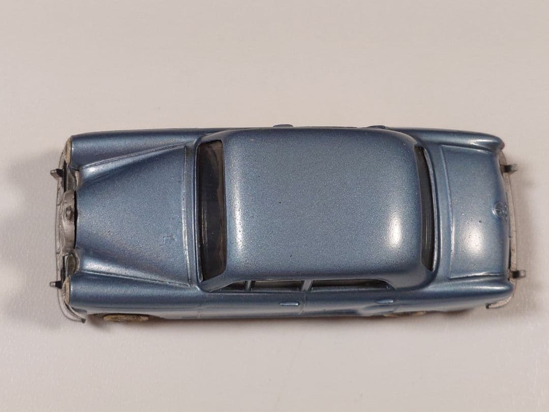 ミニカー TEKNO NO.723 MERCEDES - BENZ 190
