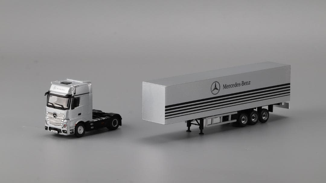 メルセデスベンツ- シルバーのクラシックモデル 模型 #玩具＃＃ギフト＃