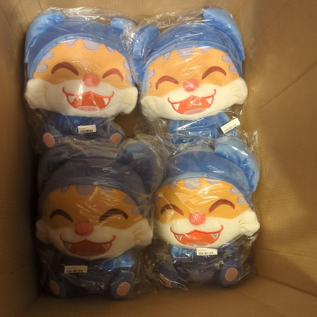 ニャンちゅうズBIGぬいぐるみ 2種セット×4セット
