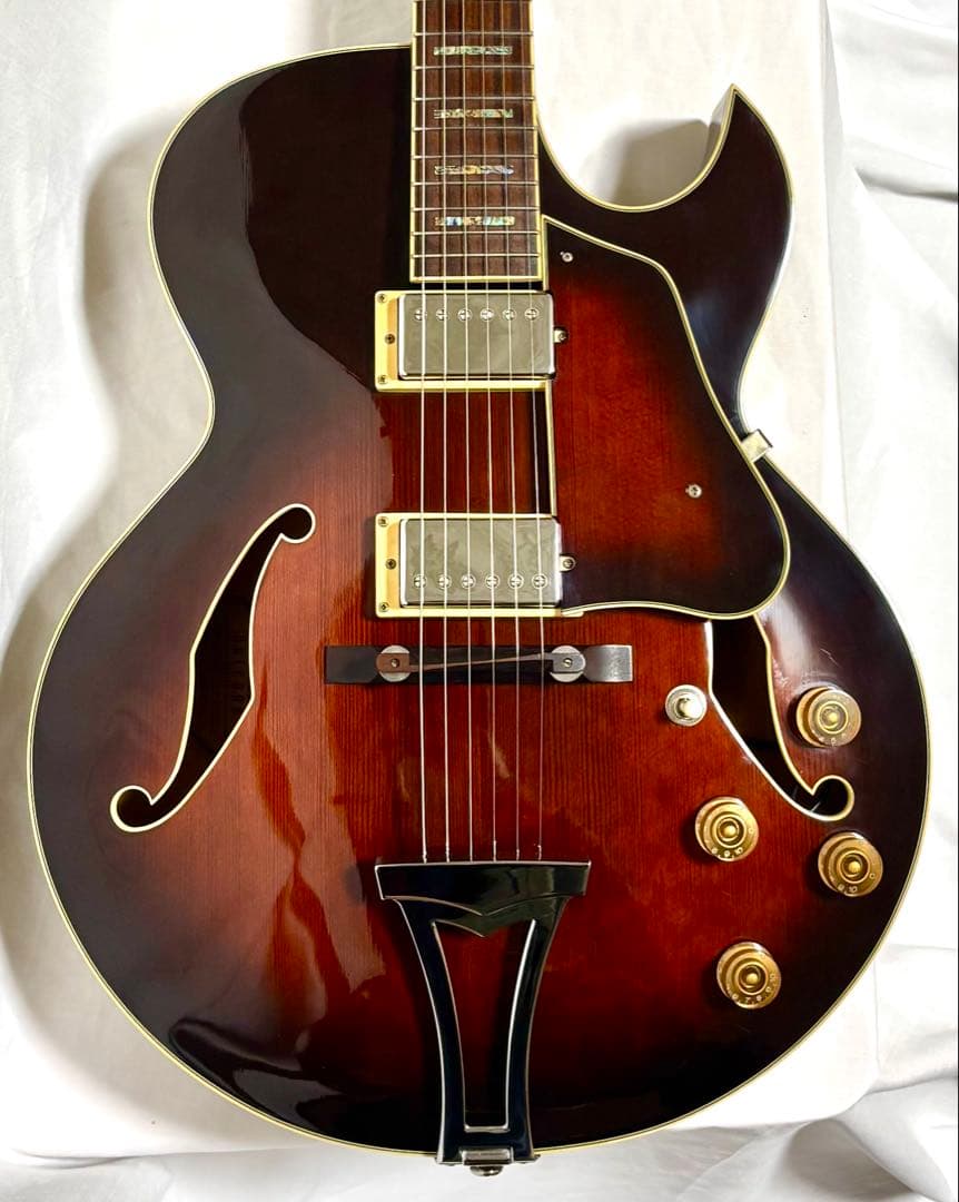 【新品弦張替済】Ibanez フルアコ AK85-DVS ARTCOREシリーズ