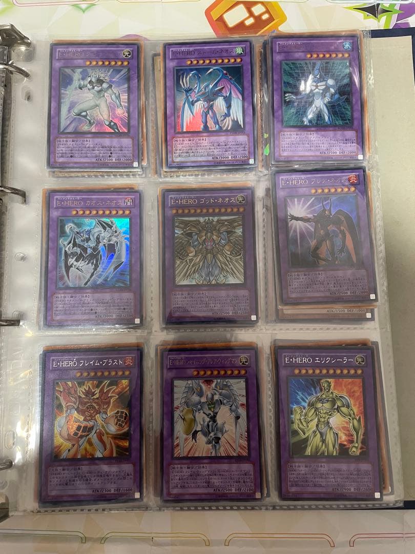 遊戯王　まとめ売り144枚　引退品　掘り出し物　ホロ　レリーフ