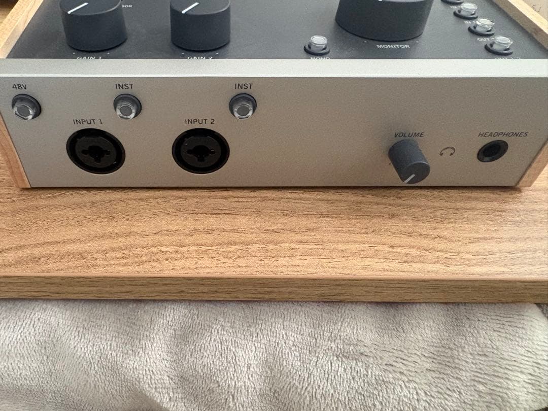 Universal Audio Volt 476 オーディオインターフェイス
