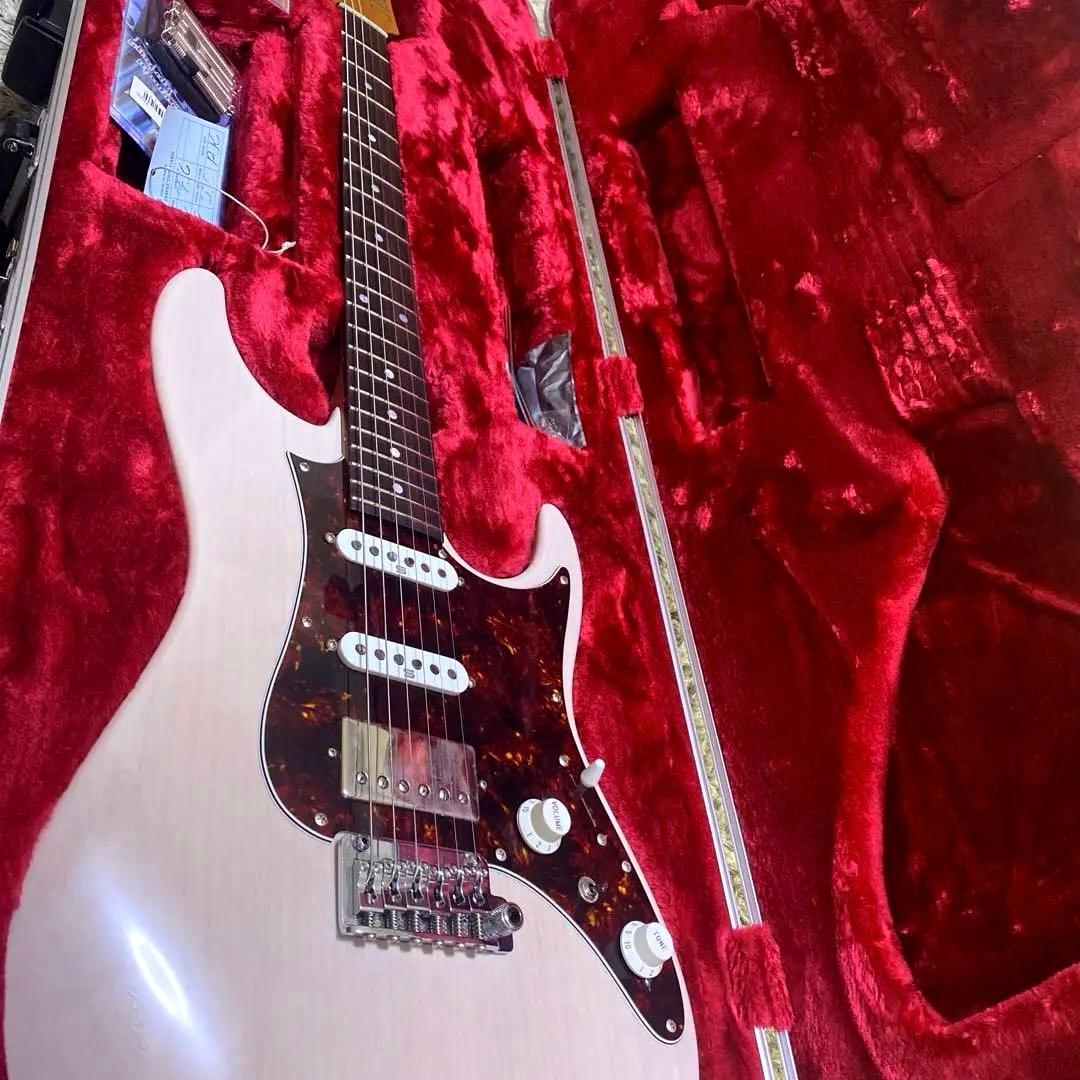 Ibanez AZ2204N AWD ストラト　stratocaster