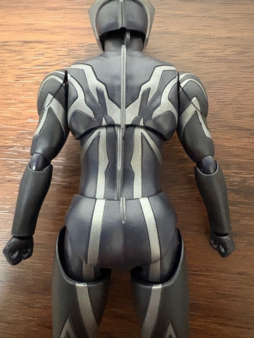 ウルトラマンアークS.h.figuartsギルアーク ギャラクシーアーマー