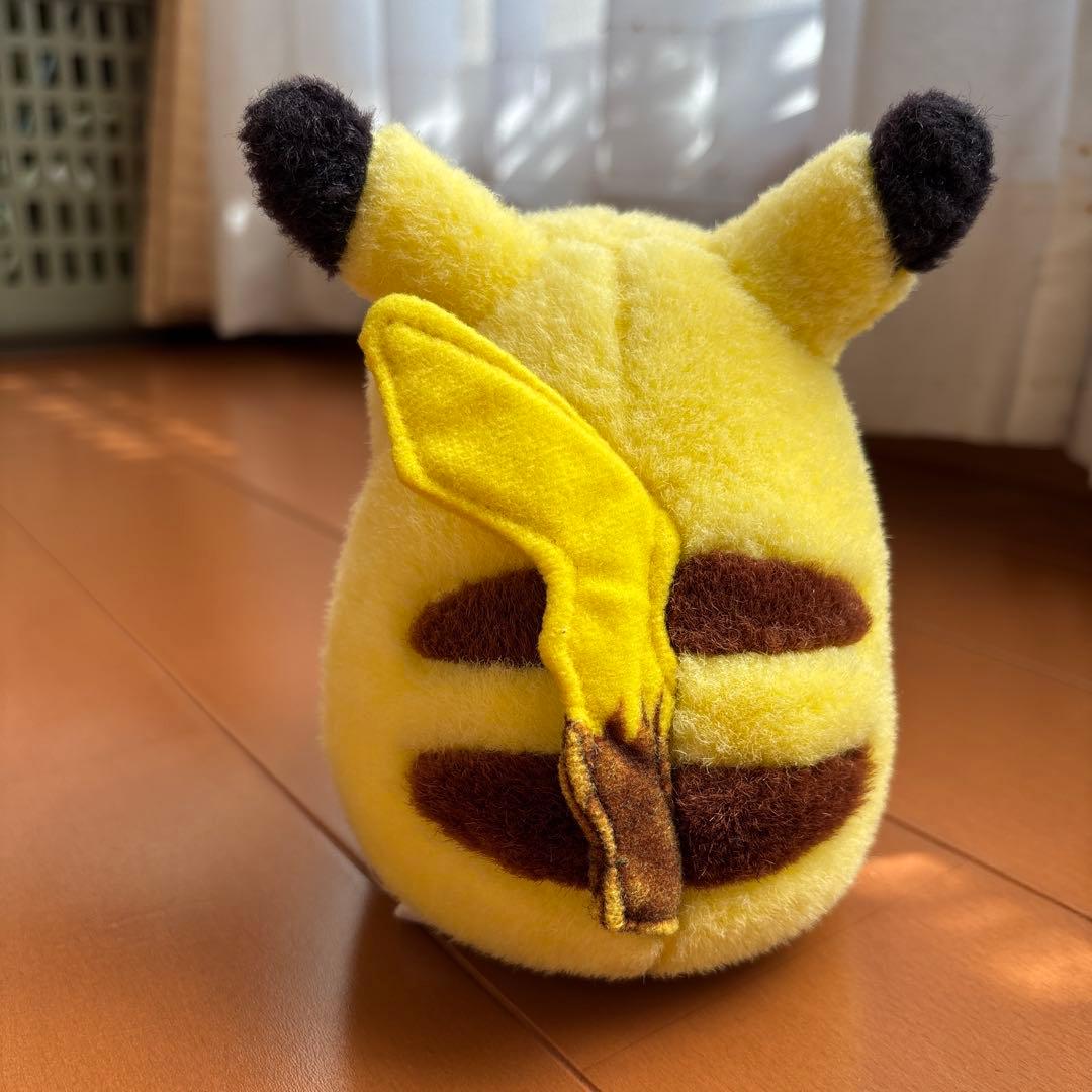 初期ピカチュウぬいぐるみ