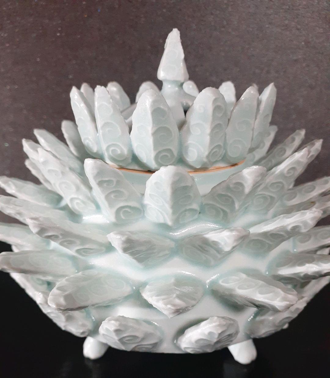 京焼　清水焼　名工　【吉川充】造　青白磁　獣足　香器　香炉　個展出品作品
