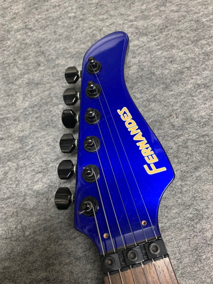 Fernandes FR-55 エレキギター　25エ232