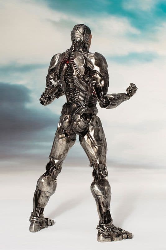 ARTFX+ JUSTICE LEAGUE サイボーグ 1/10 フィギュア