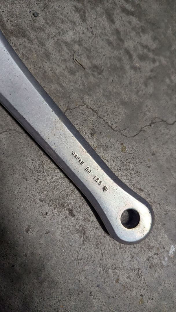 中古sugino75 ピスト用クランク165mm NJS刻印48ギヤ BB付き