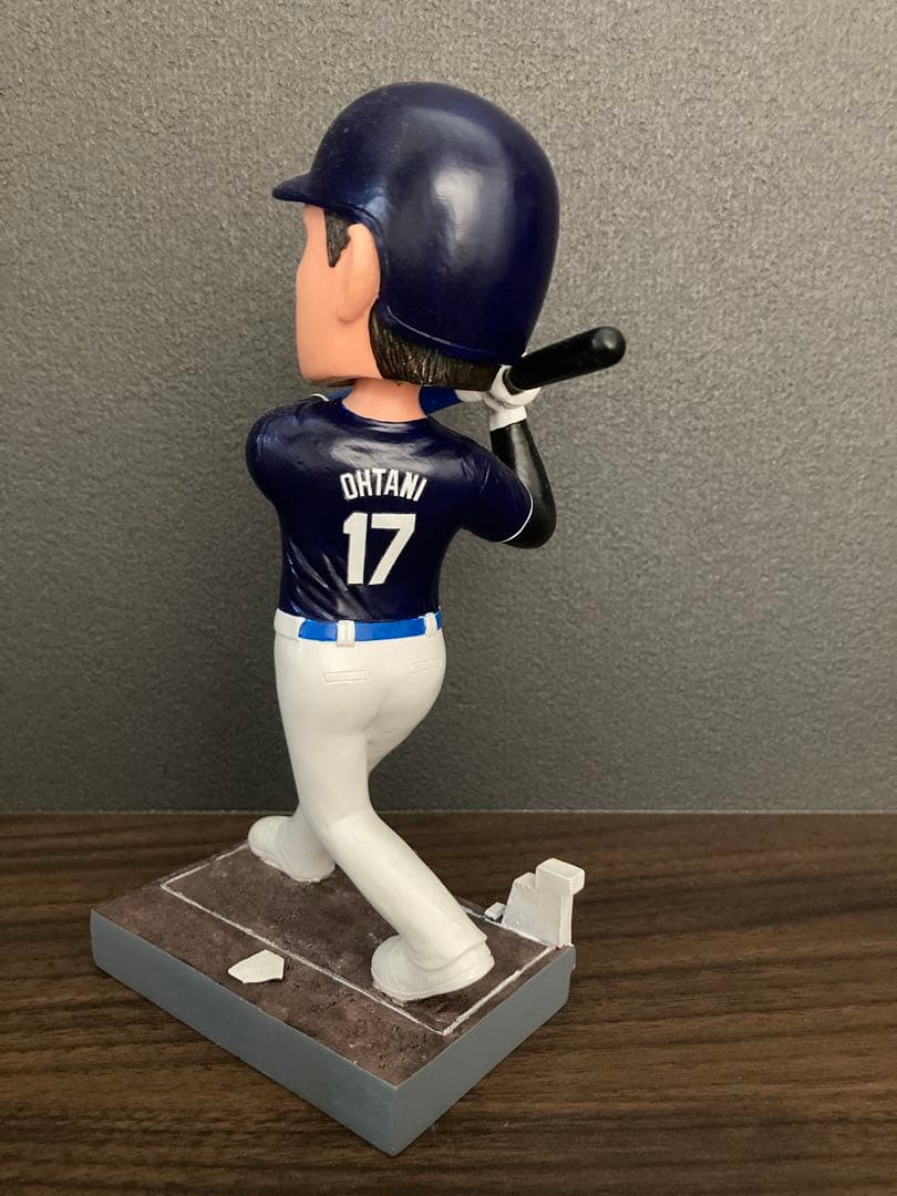 大谷翔平　フィギュア　ドジャース
