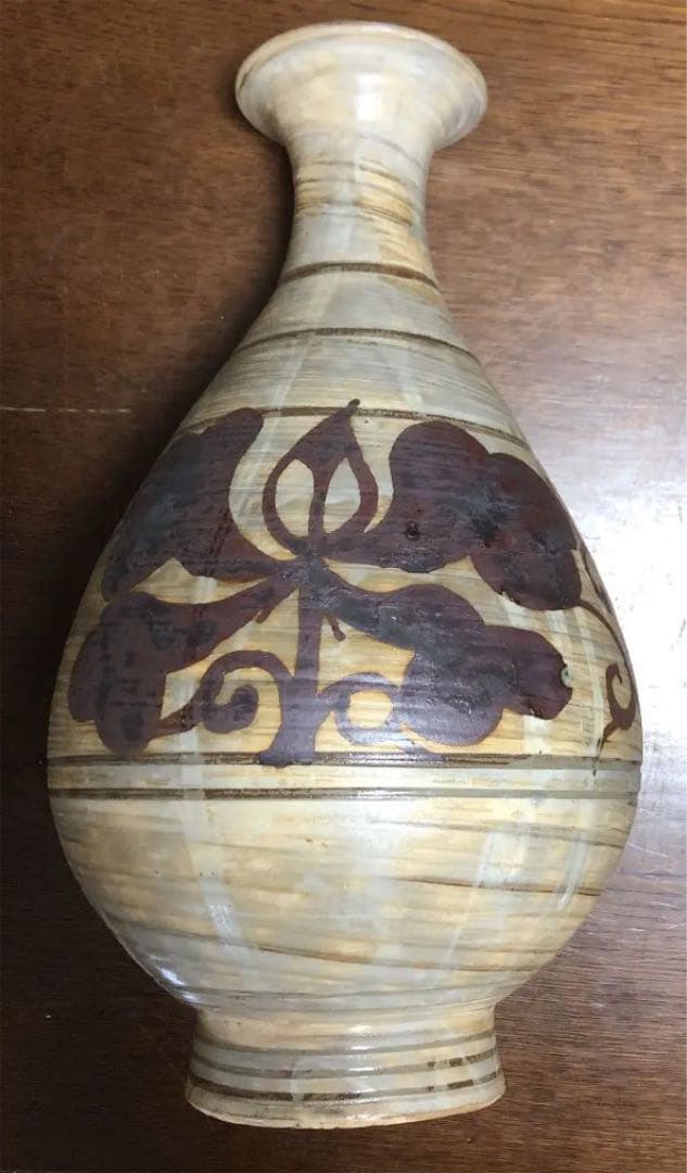 粉青沙器鉄絵唐草文瓶李朝写し