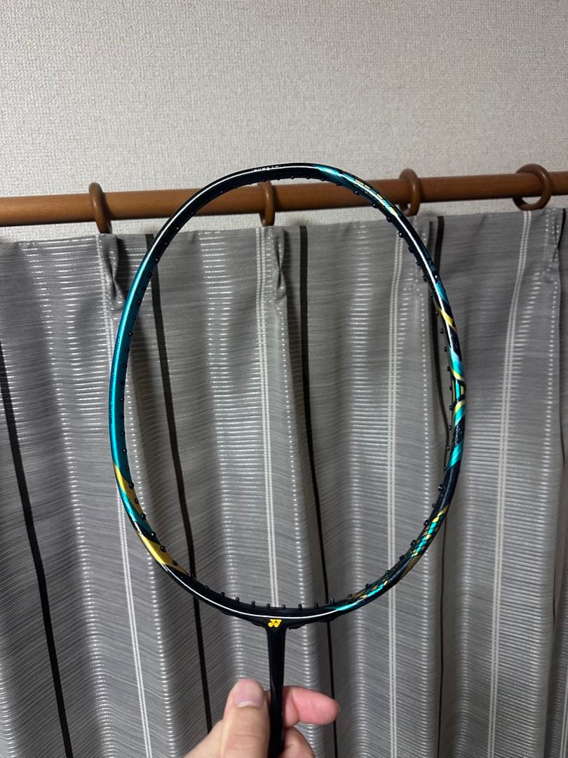 ヨネックスバドミントンラケット アストロクス88s Pro