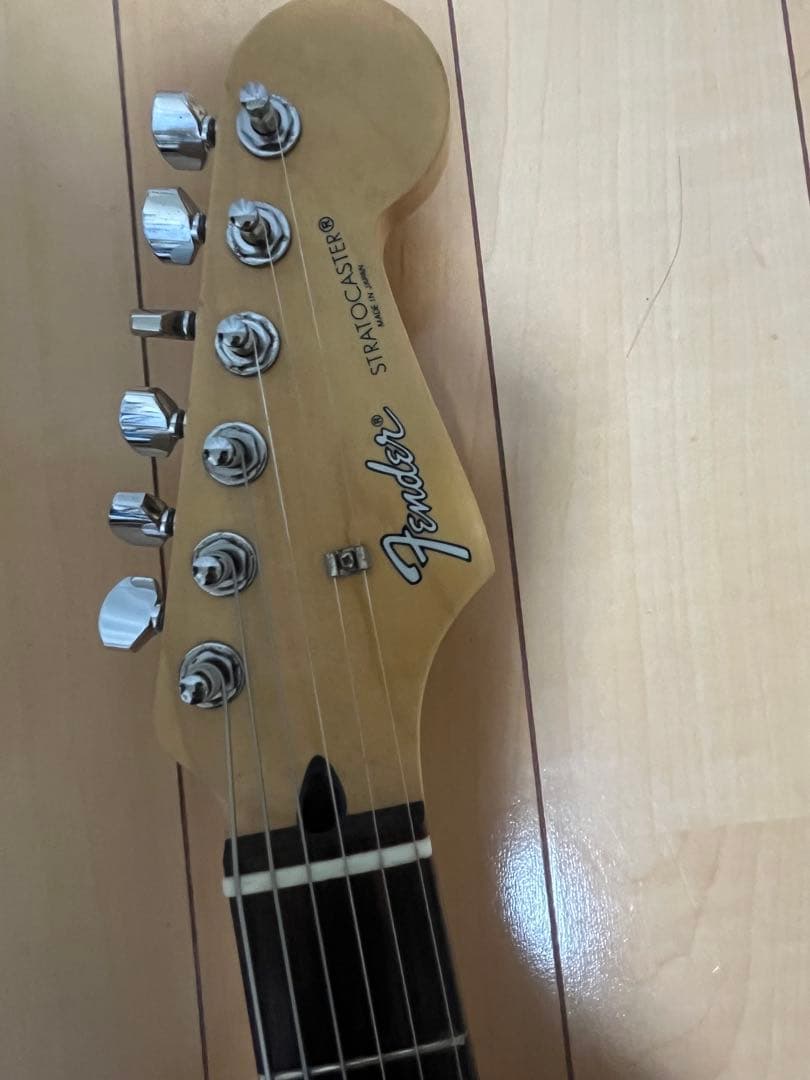 Fender Japan ST-43フジゲン製ストラトキャスター　アップルレッド