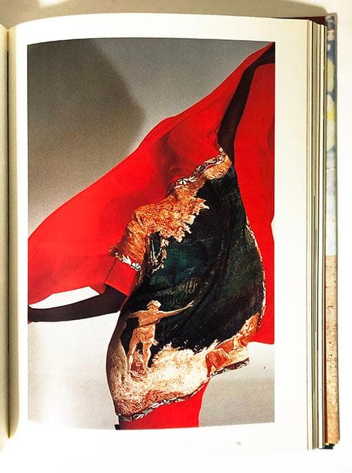 イッセイ・ミヤケ『ISSEY MIYAKE』M.ホルボーン編　和英二カ国語版