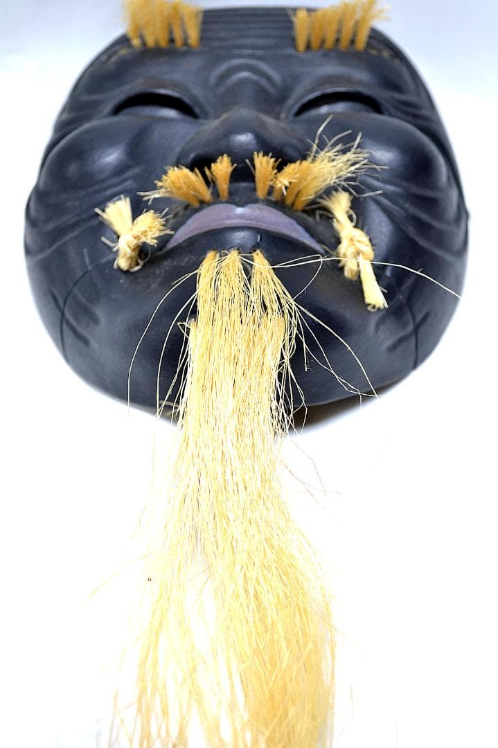 能面 　黒式尉