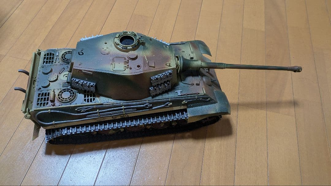 タミヤ　ラジコン　戦車　　1/16