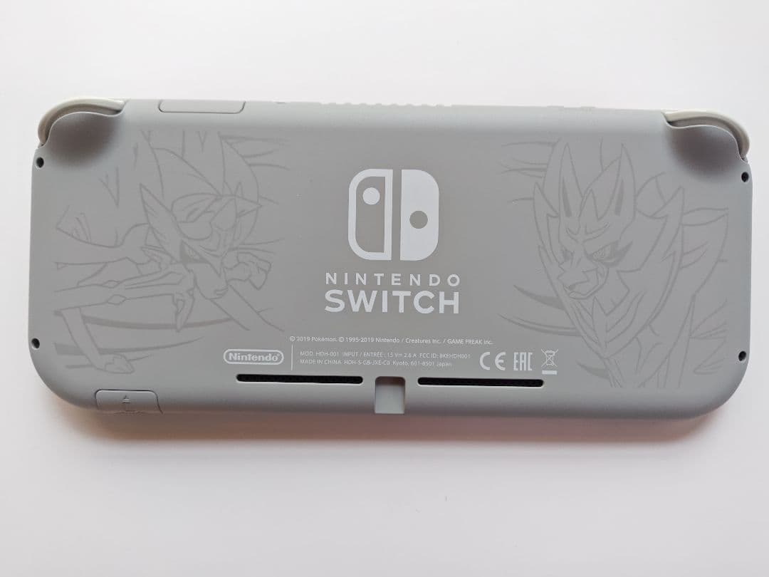 Nintendo Switch Lite ポケモンデザイン（充電器、カバー付き）