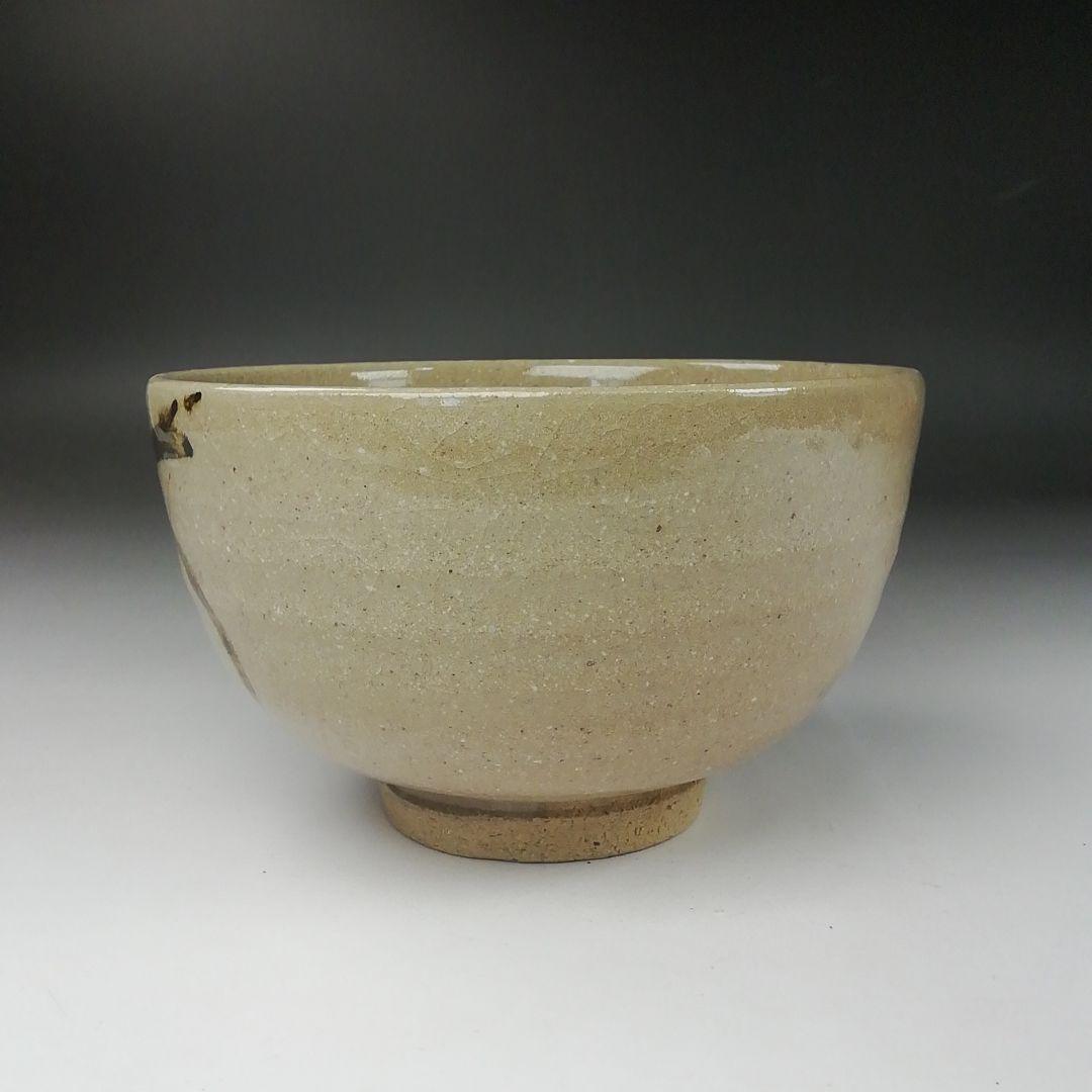 Ｔ３５３　茶碗　『絵唐津　草文』『中の辻窯　平山賢治 作』　共箱　抹茶碗　茶道具