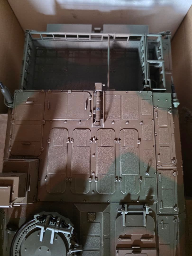 TAMIYA TYPE 10 TANK 1/16スケール