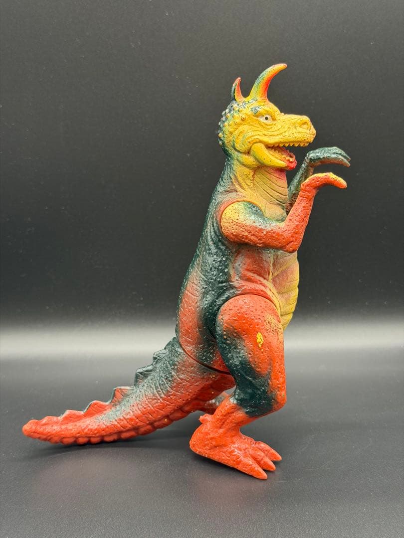 ポピー シーグラ キングザウルスシリーズ 足型付 ソフビ 当時物　ウルトラマンA