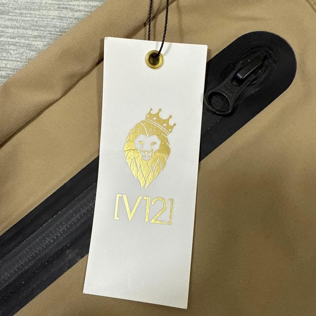 新品タグ付き未使用　V12 （V TWELVE） 上下セットアップ　サイズL