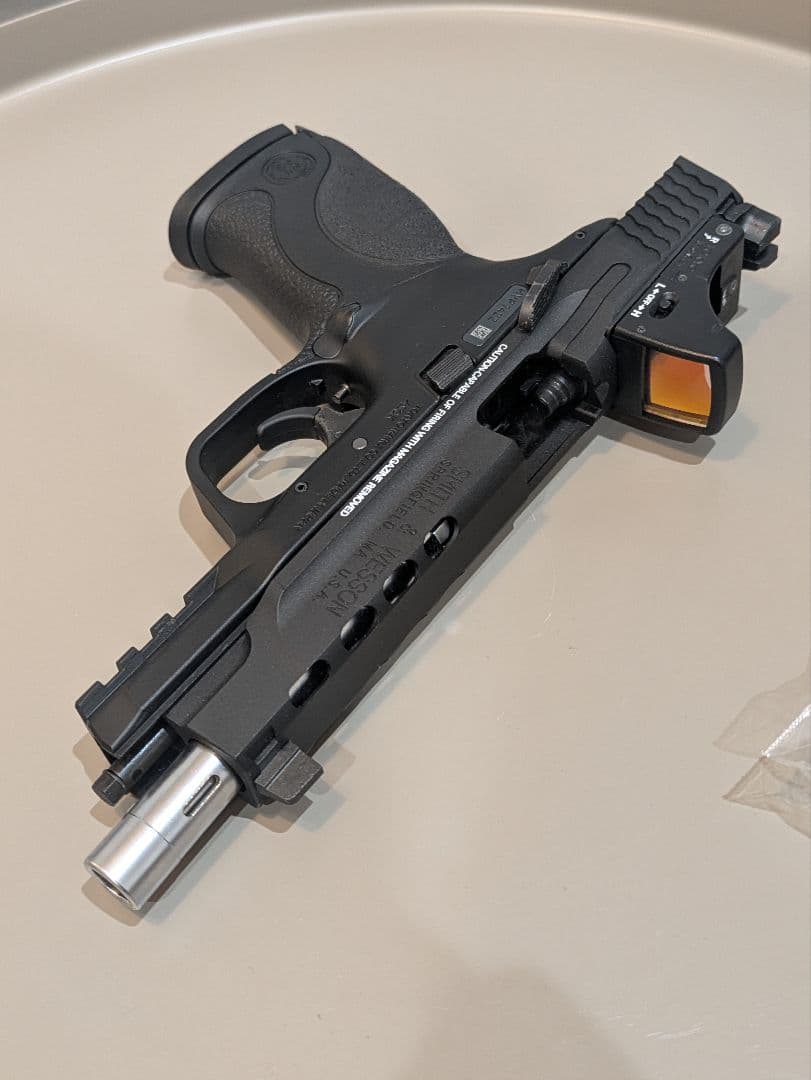 東京マルイS&W M&P 9L PCポーテッド　マイクロプロサイト付き