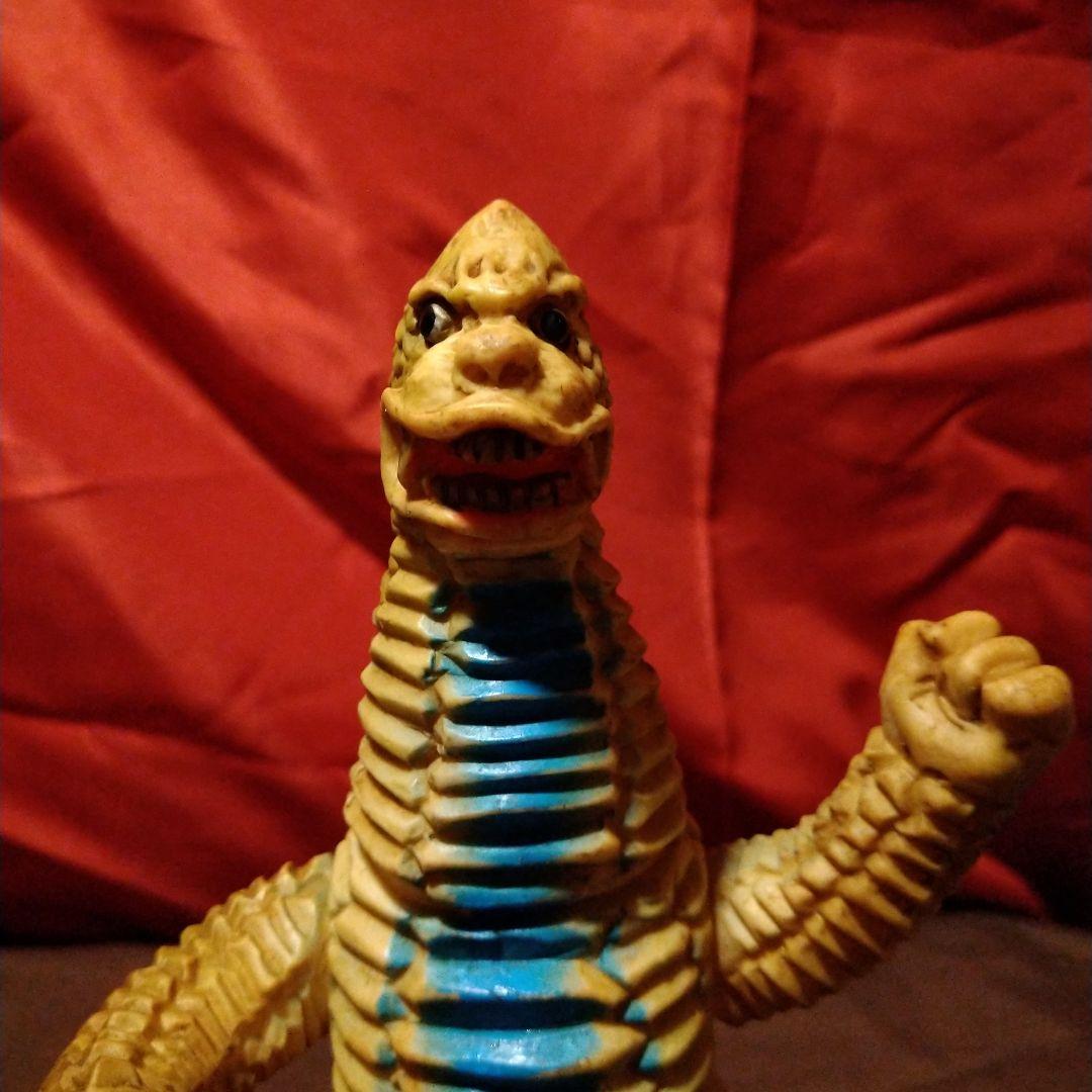⭐️【怪獣レッドキング 】⭐️ソフビ