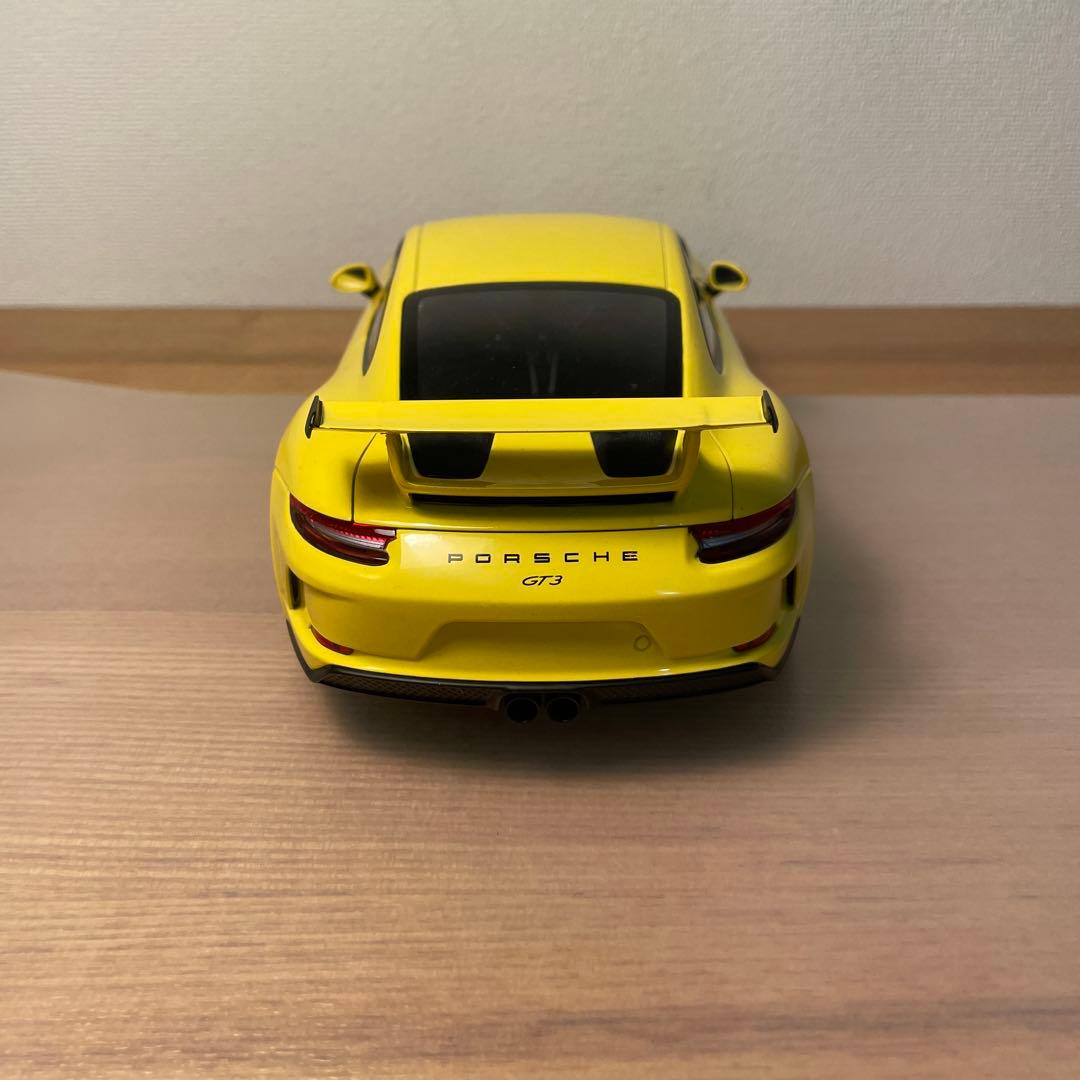ミニチャンプス　ポルシェ 911 GT3 イエロー 1/18 ミニカー