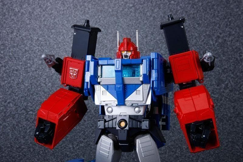 新品・未開封品　トランスフォーマー マスターピース MP31 デルタマグナス