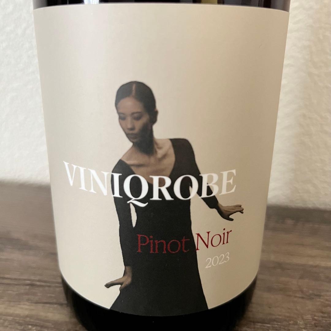 ♦VINIQROBE ピノ・ノワール 2023 ヴィニクローブ