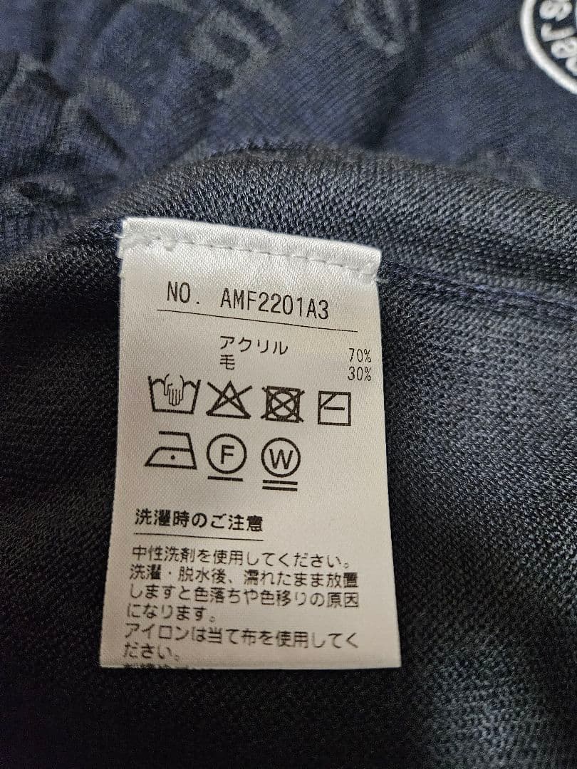 【and per se】アンパスィ Vネックニットセーター メンズゴルフウェア